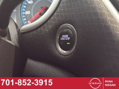 Used 2024 Chevrolet Malibu LT FWD image 32