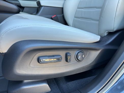 Certified 2026 Honda CR-V EX-L image 10