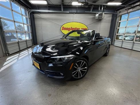 Used 2020 BMW 230i xDrive Convertible w/ Premium Package AWD/4WD image 28