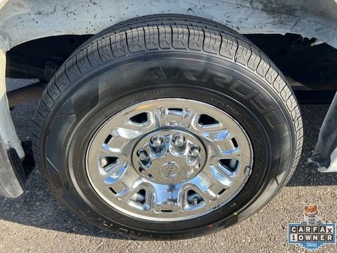 Used 2019 Nissan NV 3500 SV w/ Navigation Package image 12