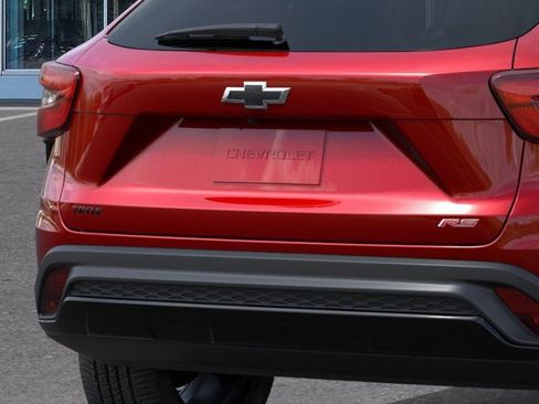 New 2026 Chevrolet Trax RS FWD image 14