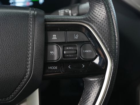 Used 2022 Toyota Tundra Limited w/ TRD Off-Road Tow Package image 24