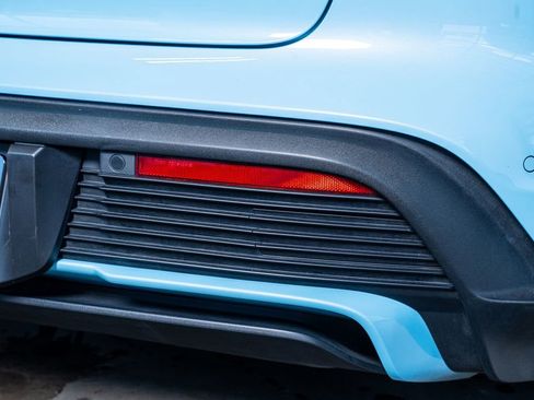 Used 2021 Porsche Taycan Turbo w/ Performance Package image 26