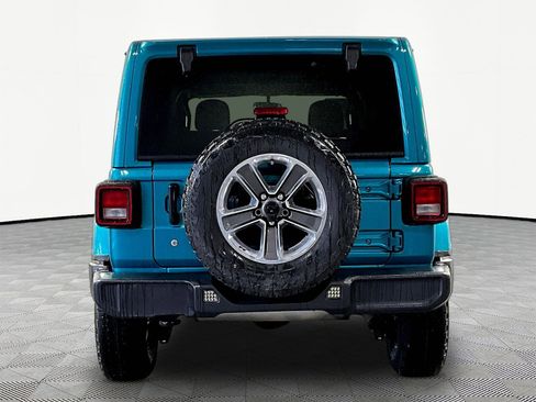 Used 2020 Jeep Wrangler Unlimited Sahara w/ Cold Weather Group AWD/4WD image 5