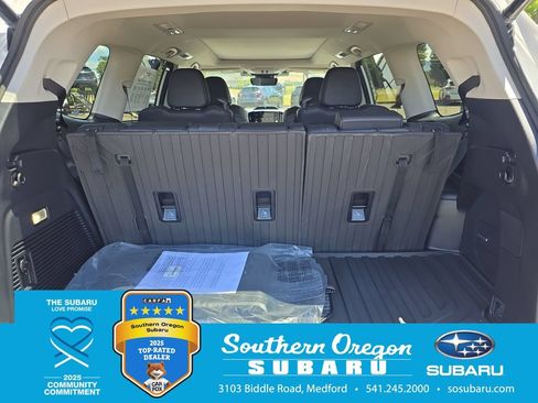 New 2026 Subaru Ascent Limited AWD/4WD image 12