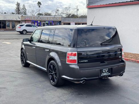 Used 2018 Ford Flex Limited w/ Equipment Group 301A image 4
