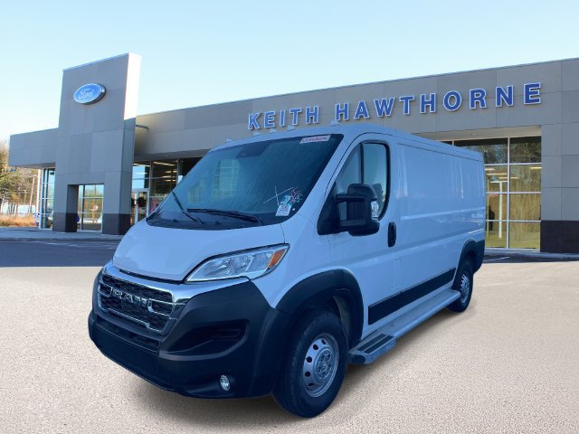 Used 2025 RAM ProMaster 2500 w/ U-Haul Equipment Group FWD image 3