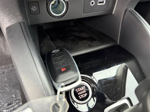 New 2025 Nissan Versa SV w/ Trunk Package image 29