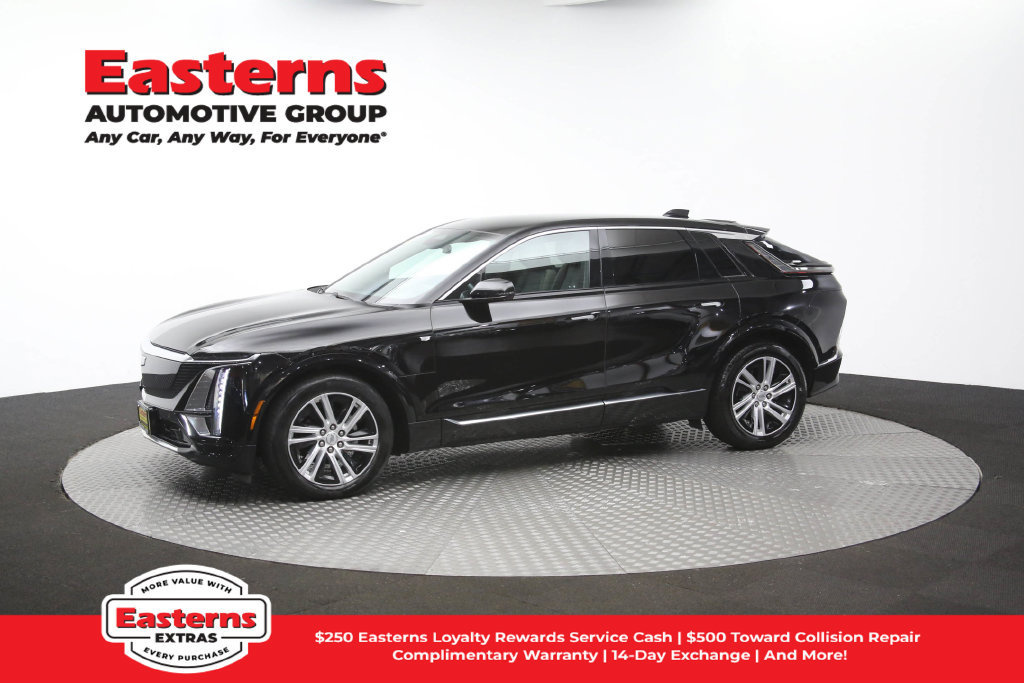 Used 2024 Cadillac Lyriq Tech w/ Driver Assist Package AWD/4WD image 61