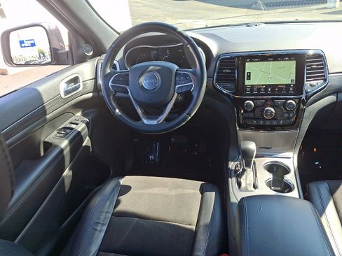 Used 2020 Jeep Grand Cherokee Laredo w/ Quick Order Package 2BN North AWD/4WD image 10