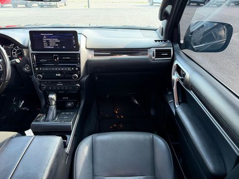 Used 2022 Lexus GX 460 Premium AWD/4WD image 27