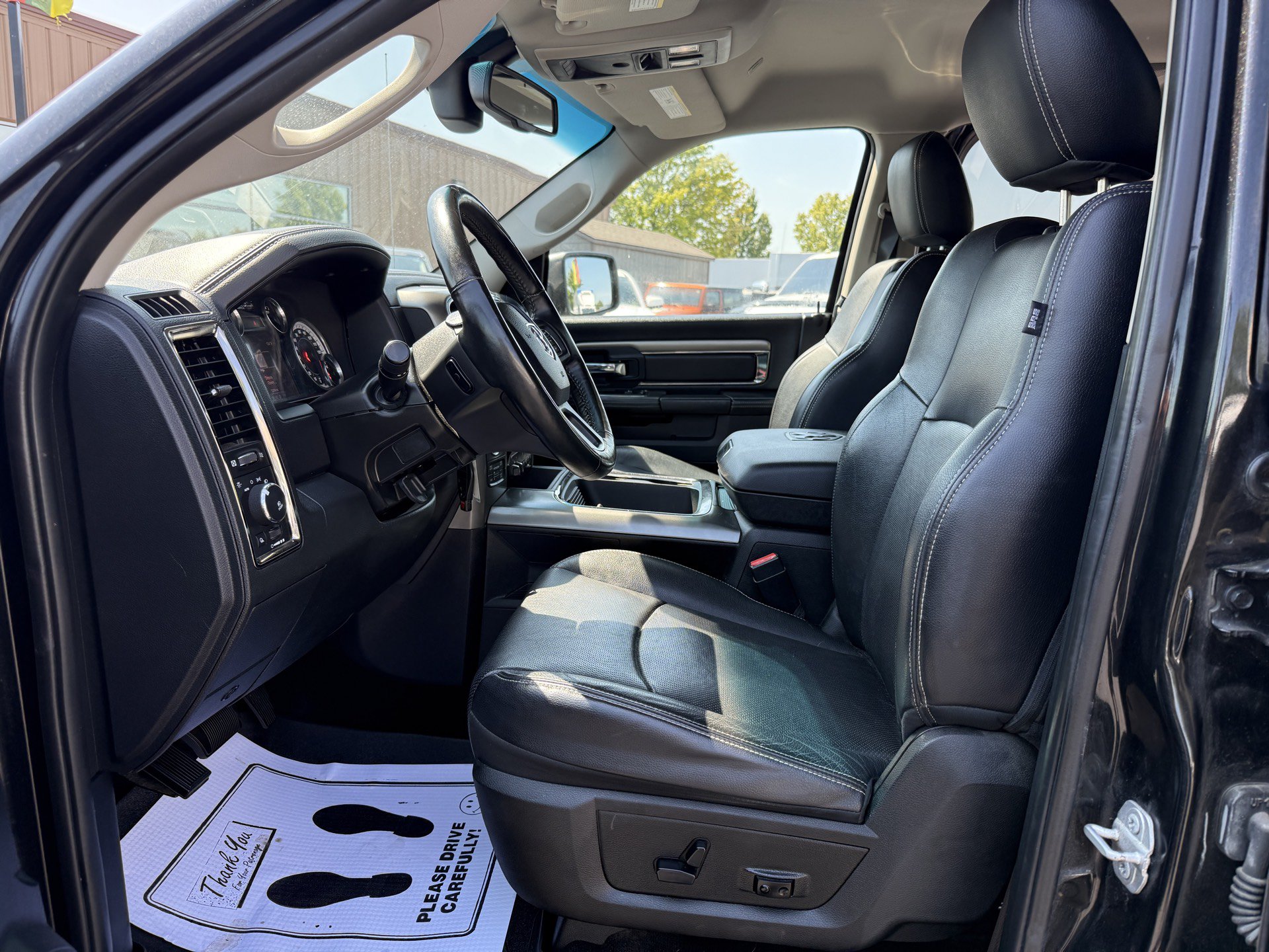 Used 2017 RAM 1500 Sport w/ Black Ram 1500 Sport Group AWD/4WD image 26