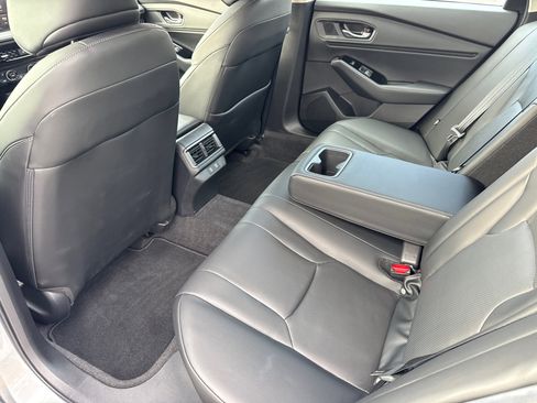 Used 2024 Honda Accord Touring image 21