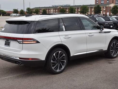 New 2026 Lincoln Aviator Reserve AWD/4WD image 6