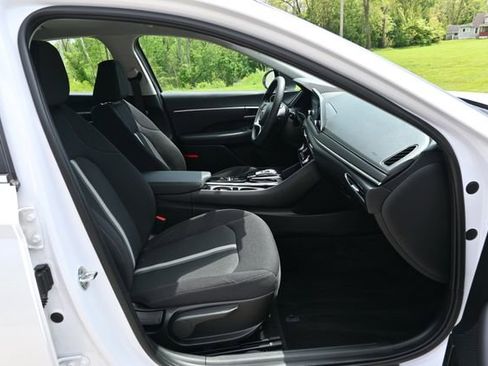 Used 2022 Hyundai Sonata SEL FWD image 19