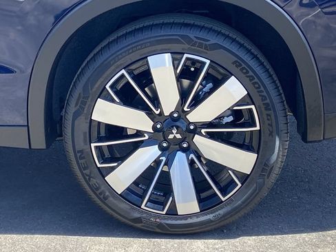 New 2026 Mitsubishi Outlander SE FWD image 30