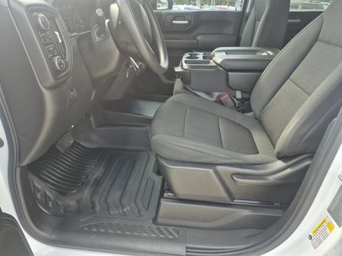 Used 2021 Chevrolet Silverado 2500 W/T w/ WT Convenience Package AWD/4WD image 17