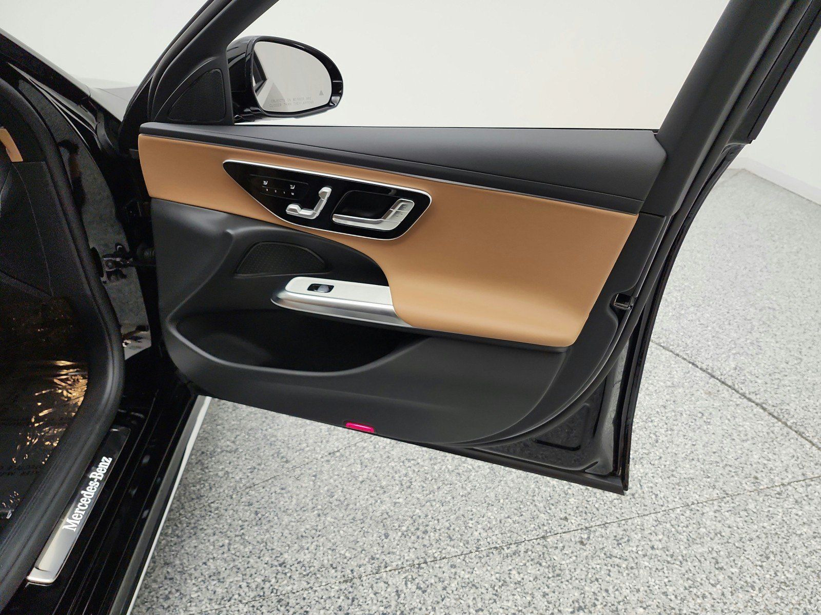 Used 2026 Mercedes-Benz E 350 Sedan image 21