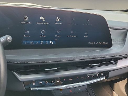 Certified 2025 Cadillac XT4 Premium Luxury AWD/4WD image 13