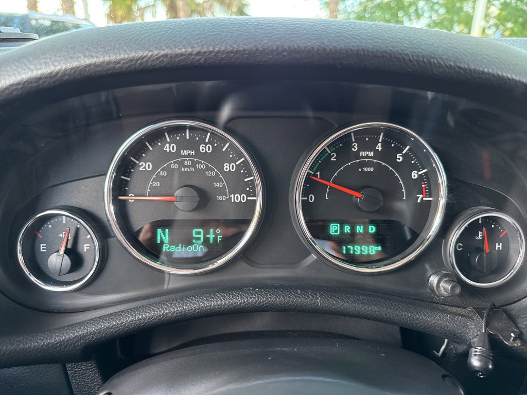 Used 2018 Jeep Wrangler Sport AWD/4WD image 23