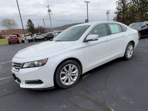 Used 2016 Chevrolet Impala LT w/ Convenience Package FWD image 4