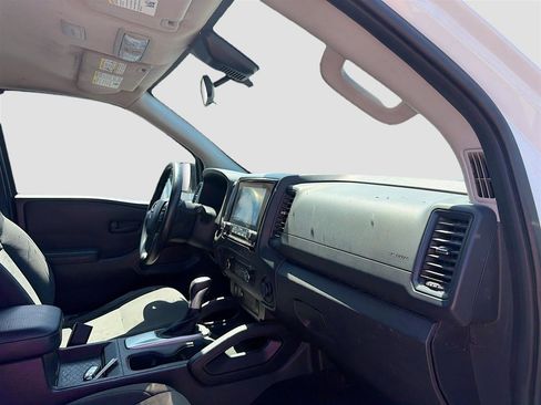 Used 2023 Nissan Frontier S w/ Technology Package image 29