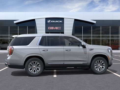 New 2026 GMC Yukon Denali w/ Sun & Power Step Package AWD/4WD image 5