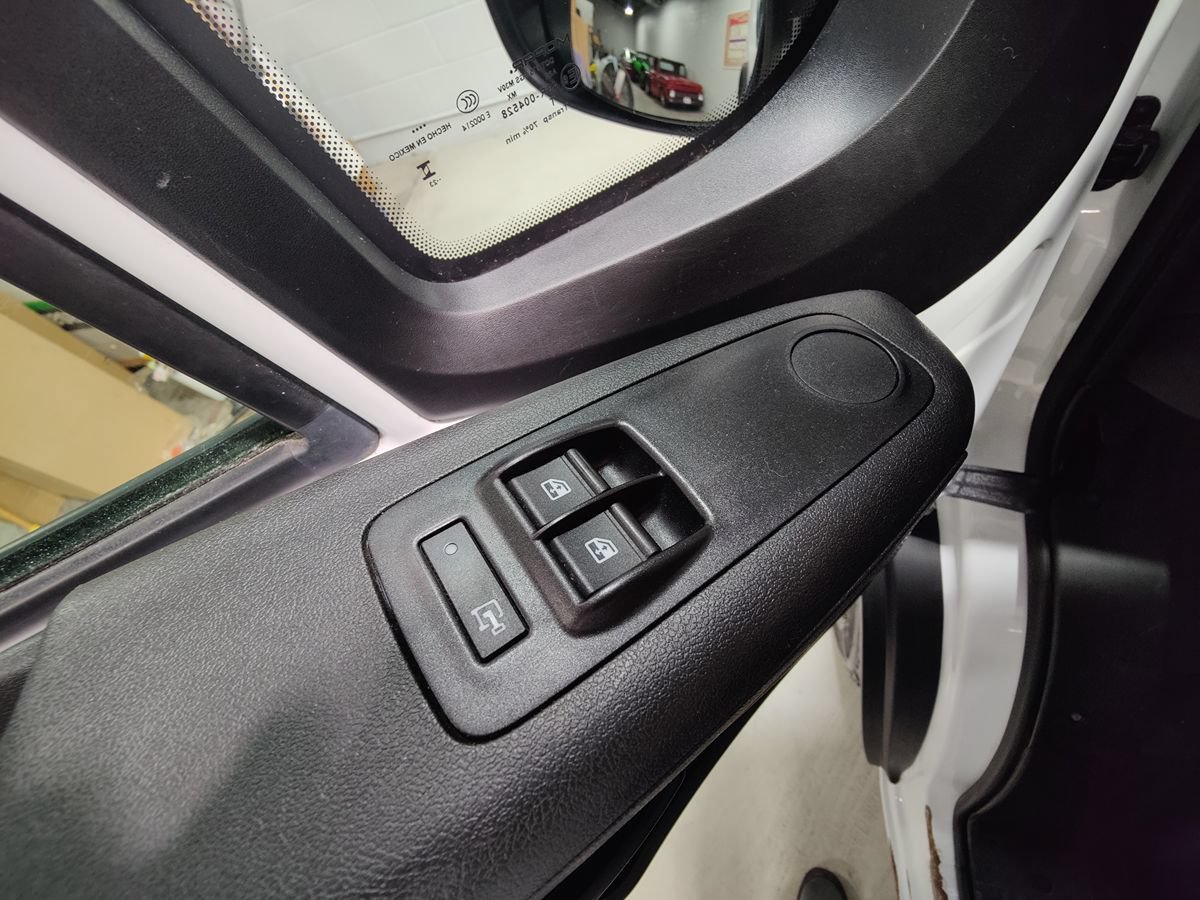 Used 2023 RAM ProMaster 2500 FWD image 21