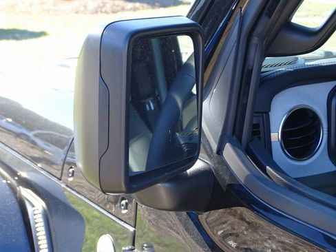 Used 2024 Jeep Wrangler Sahara w/ Technology Group image 23