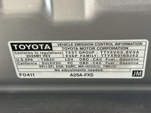 Used 2026 Toyota Camry LE FWD image 30
