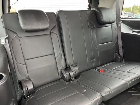 Used 2020 GMC Yukon SLT w/ Premium Edition image 29