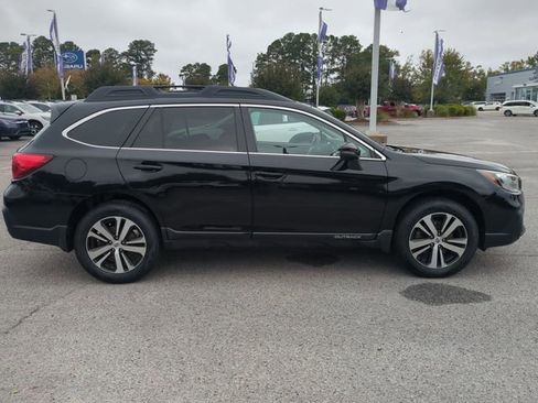 Used 2019 Subaru Outback 2.5i Limited w/ Popular Package #2 image 2
