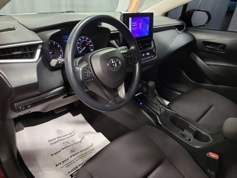 Used 2024 Toyota Corolla LE FWD image 16