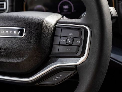 Used 2022 Jeep Wagoneer Series I w/ Premium Group I image 26