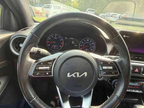 Used 2022 Kia Forte GT-Line FWD image 39