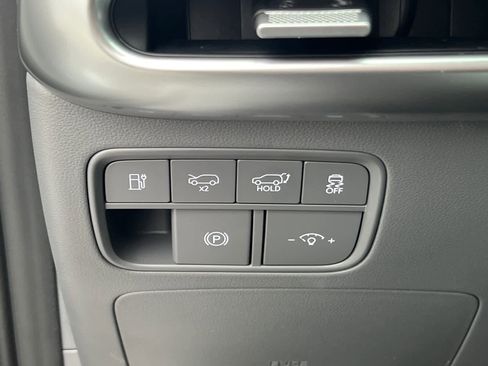 New 2026 Hyundai Ioniq 9 Limited w/ Tow & Go Package image 18