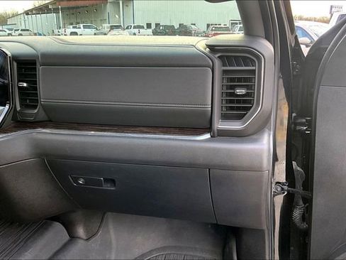 Used 2024 GMC Sierra 1500 Elevation w/ LPO, Elevation Black Package image 27