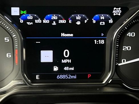 Used 2021 GMC Yukon SLT w/ SLT Luxury Plus Package image 18