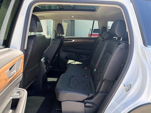 Certified 2026 Volkswagen Atlas SE AWD/4WD image 14