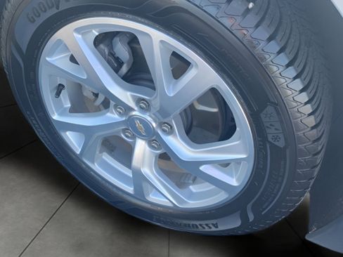 Used 2018 Chevrolet Equinox LT image 25