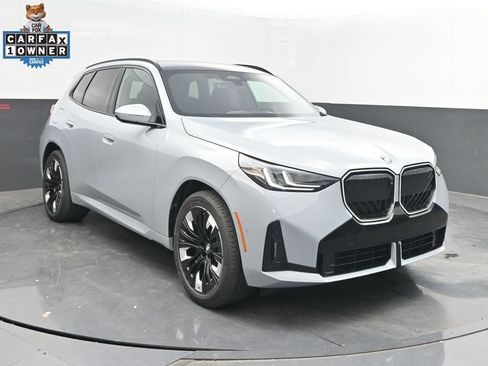 Used 2025 BMW X3 xDrive30i w/ Premium Package AWD/4WD image 1