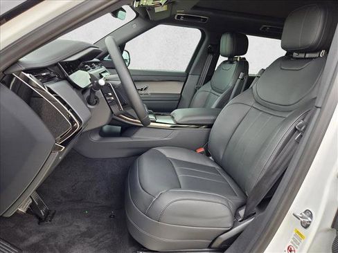 New 2026 Land Rover Range Rover Sport Dynamic SE image 4