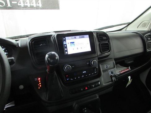 Used 2024 RAM ProMaster 2500 w/ Convenience Group image 65