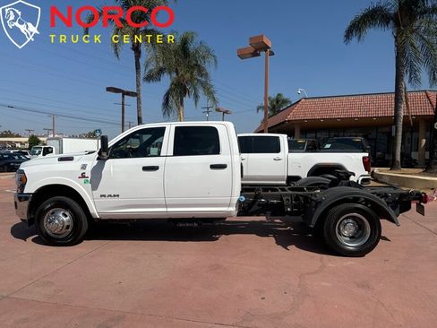 Used 2022 RAM 3500 Tradesman w/ Chrome Appearance Group image 5