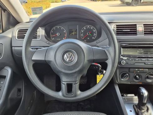 Used 2014 Volkswagen Jetta S FWD image 22