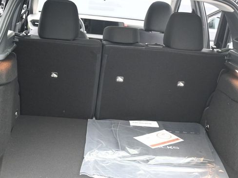 New 2026 Nissan Kicks SV w/ SV Premium Package AWD/4WD image 19