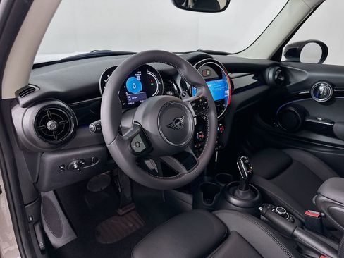 Certified 2024 MINI Cooper S image 9