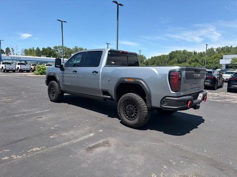 Used 2025 GMC Sierra 2500 AT4X w/ AT4X AEV Edition AWD/4WD image 34