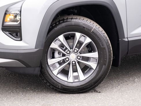 New 2026 Chevrolet Equinox LT w/ Safety and Technology Package AWD/4WD image 19