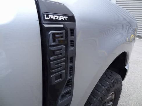 Used 2024 Ford F350 Lariat w/ Lariat Ultimate Package image 16